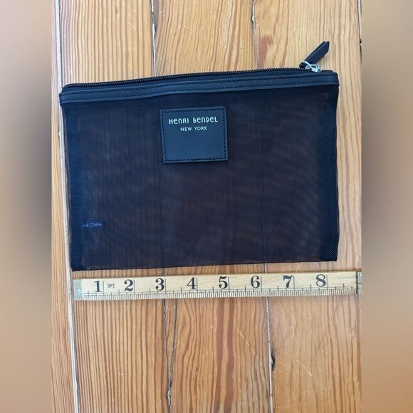 Henri Bendel New York Zipper Pouch - Picture 3 of 4